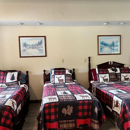 Dean Creek Resort Redway Exterior foto